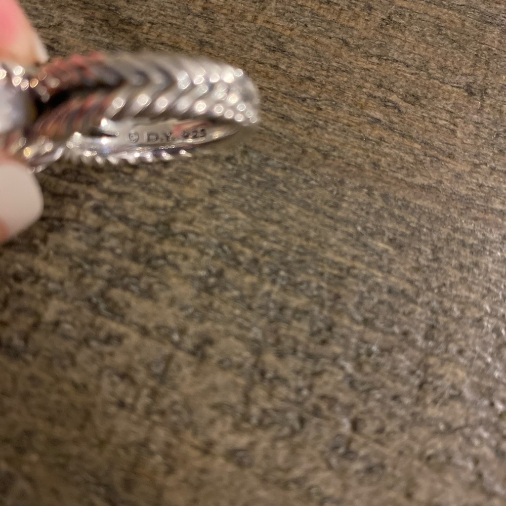 David Yurman Ring - Picture 3 of 4